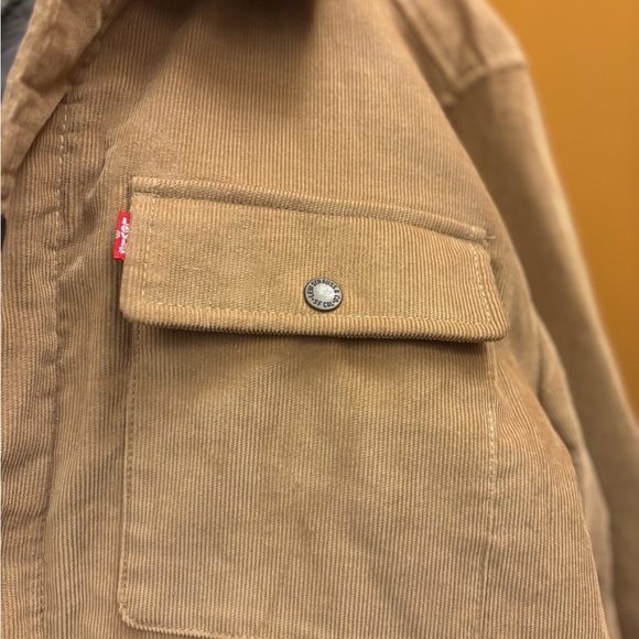 Levi's Tan Shirt Jacket - Picture 5 of 11